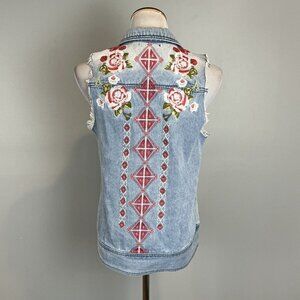 Andree by Unit Embroidered Denim Vest Womens Size Small